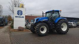 New Holland - T7.220 AC