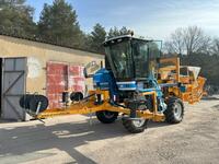 Sonstige/Other - New Holland Braud Kirpy
